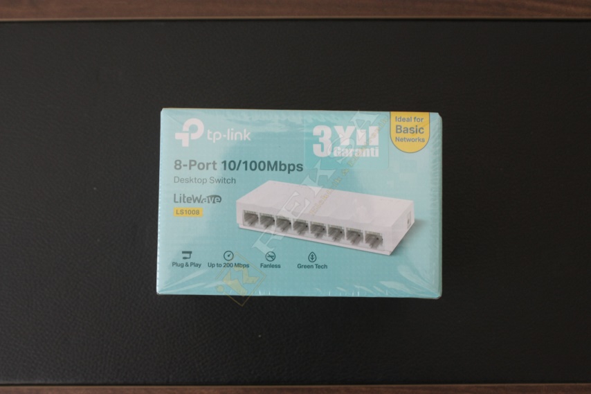 8 Port Switch